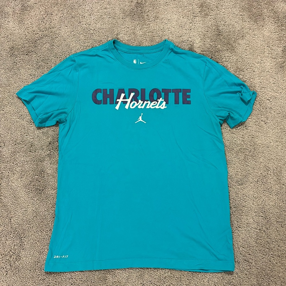 Charlotte hornets Tshirt